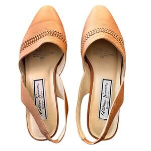 Vintage Size 8M Womens Shoes Victoria Spenser Audrey II Tan Flats Leather